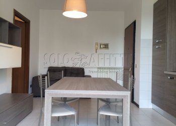 soggiorno con cucina a vista - Two-room apartment Via XXV Aprile 92/b, Limbiate - photo 4