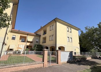 Facciata - Bilocale via Costruttori di pace 3, Galliera - foto 2