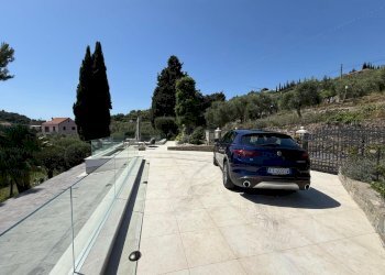 PHOTO-2026-05-26-15-01-39 - Villa Diano Marina - photo 9