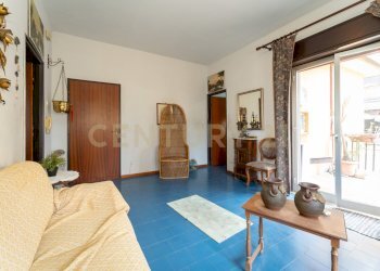2 - Two-room apartment Via Porticato  2, Giardini-Naxos - photo 2