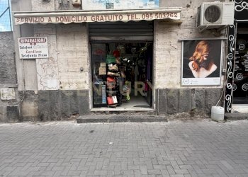 IMG_9023 - Articoli da Regalo - Casalinghi Via Orto Limoni 18, Catania - foto 3