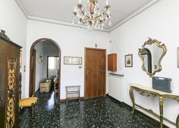 Ingresso (2) - Appartamento Via Primo Cavallieri 55, Campomorone - foto 14