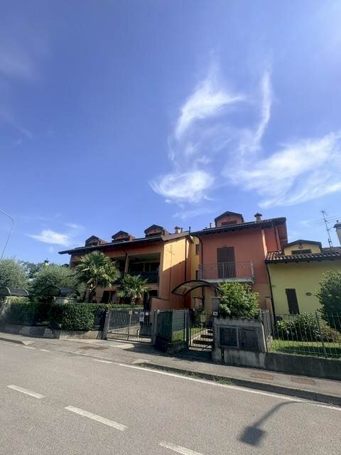 Apartment Cologno al Serio - photo 1