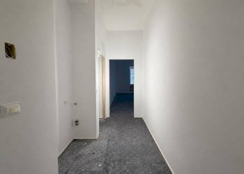 One-room apartment Torino - photo 10