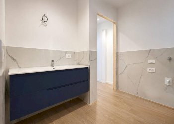 One-room apartment Torino - photo 20