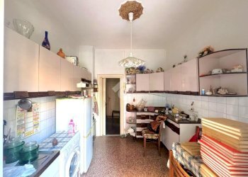 Trilocale Salita Brasile, Genova (zona Bolzaneto) - foto 8