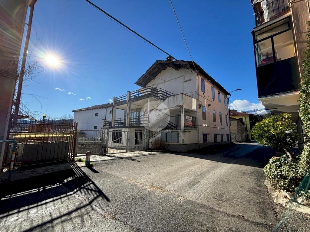 Four-room apartment Borgata Selvaggio Rio, Giaveno - photo 3