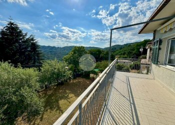Independent house Via Nino Bixio, Carro - photo 4