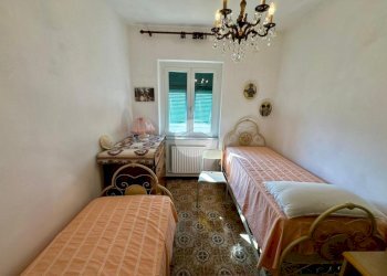 Independent house Via Nino Bixio, Carro - photo 15