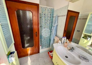 Independent house Via Nino Bixio, Carro - photo 19