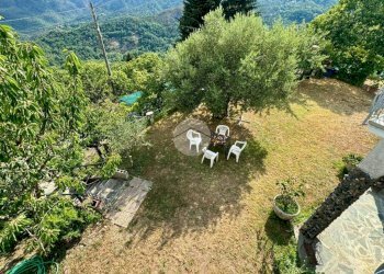 Independent house Via Nino Bixio, Carro - photo 30