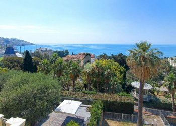 Trilocale Str. Privata Peiranze, Sanremo - foto 14
