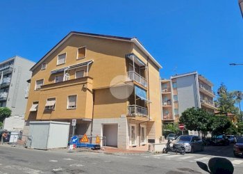 Three-room apartment Via Dei Garofani, Diano Marina - photo 1