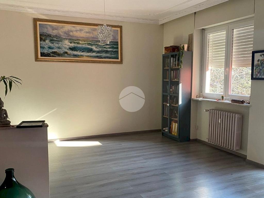 Four-room apartment Via Colombo, Piossasco - photo 1