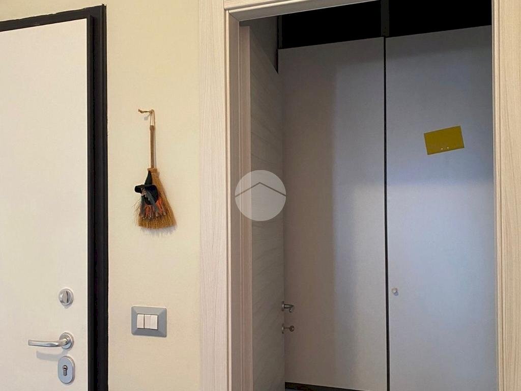 Four-room apartment Via Colombo, Piossasco - photo 3