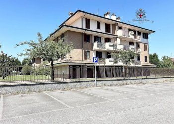Trilocale Casarile - foto 1