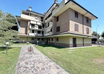 Trilocale Casarile - foto 8