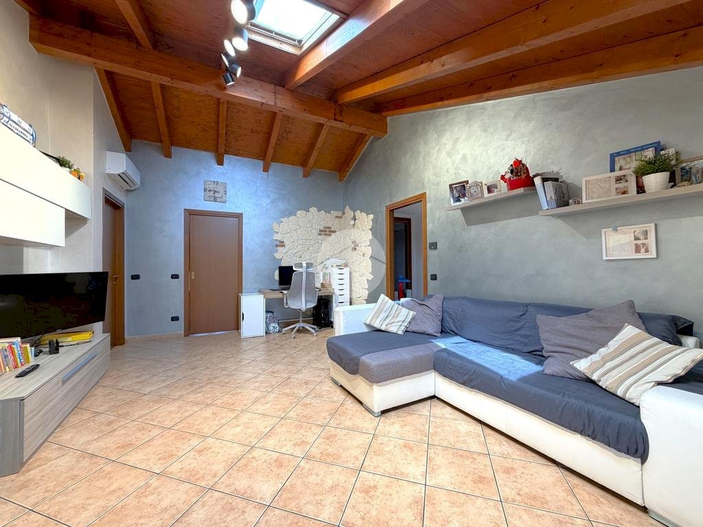 Trilocale Via verri, Corbetta - foto 1