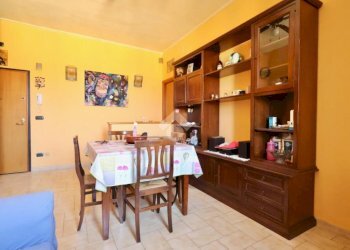 Three-room apartment Via Cassala, Reggio nell'Emilia - photo 3
