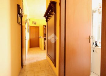 Three-room apartment Via Cassala, Reggio nell'Emilia - photo 10