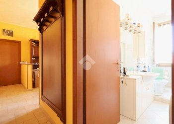 Three-room apartment Via Cassala, Reggio nell'Emilia - photo 24