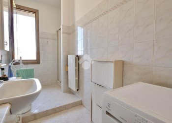 Three-room apartment Via Cassala, Reggio nell'Emilia - photo 25