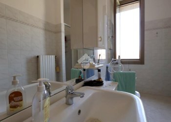 Three-room apartment Via Cassala, Reggio nell'Emilia - photo 27