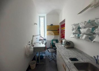 Appartamento Via Lorenzo Giacchero, Savona (zona Centro) - foto 8
