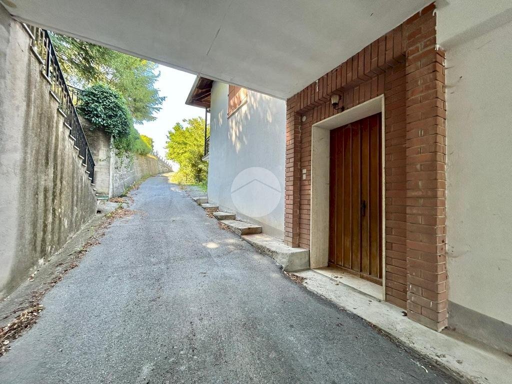 Casa indipendente Località Fontane, Piana Crixia - foto 2