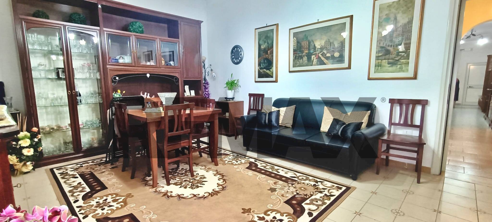 Sala da pranzo - Casa indipendente Via Venezia Giulia
61, San Pietro Vernotico - foto 3