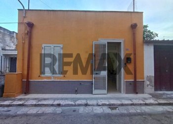 Casa all\'aperto - Casa indipendente Via Venezia Giulia
 
61, San Pietro Vernotico - foto 2