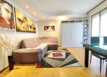 Salone - Three-room apartment via Montrasi, Bollate - photo 2