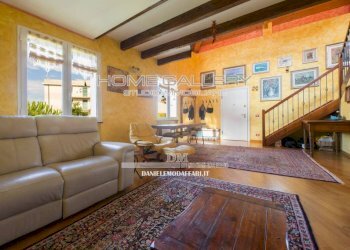Salone - Attic via Padre Giovanni Semeria, Genova (neighborhood San Martino) - photo 6