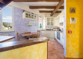 Cucina - Attic via Padre Giovanni Semeria, Genova (neighborhood San Martino) - photo 8