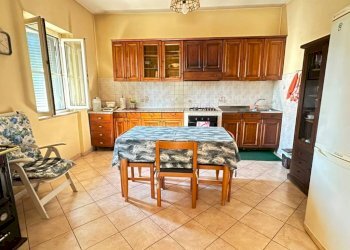 Cucina - Villa via Vulcano, 9, Aprilia - photo 5