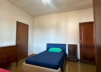 Camera da letto - Villa via Vulcano, 9, Aprilia - photo 22