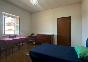 Camera da letto - Villa via Vulcano, 9, Aprilia - photo 26
