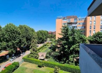 Vista - Bilocale via Fratelli Cervi, 1, frazione Milano Due, Segrate - foto 1