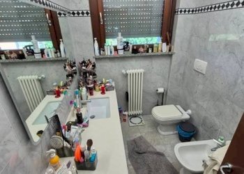 Bagno - Bilocale via Fratelli Cervi, 1, frazione Milano Due, Segrate - foto 8