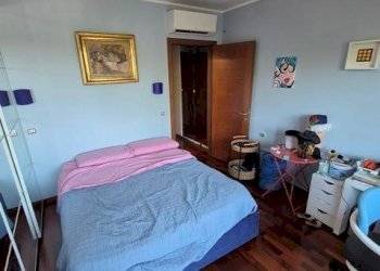 Camera da letto - Bilocale via Fratelli Cervi, 1, frazione Milano Due, Segrate - foto 11