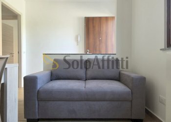 soggiorno con cucina a vista - Three-room apartment Via Filippo Turati 33, Limbiate - photo 7