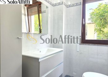 bagno con doccia - Three-room apartment Via Filippo Turati 33, Limbiate - photo 11