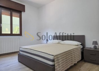 camera matrimoniale - Three-room apartment Via Filippo Turati 33, Limbiate - photo 14