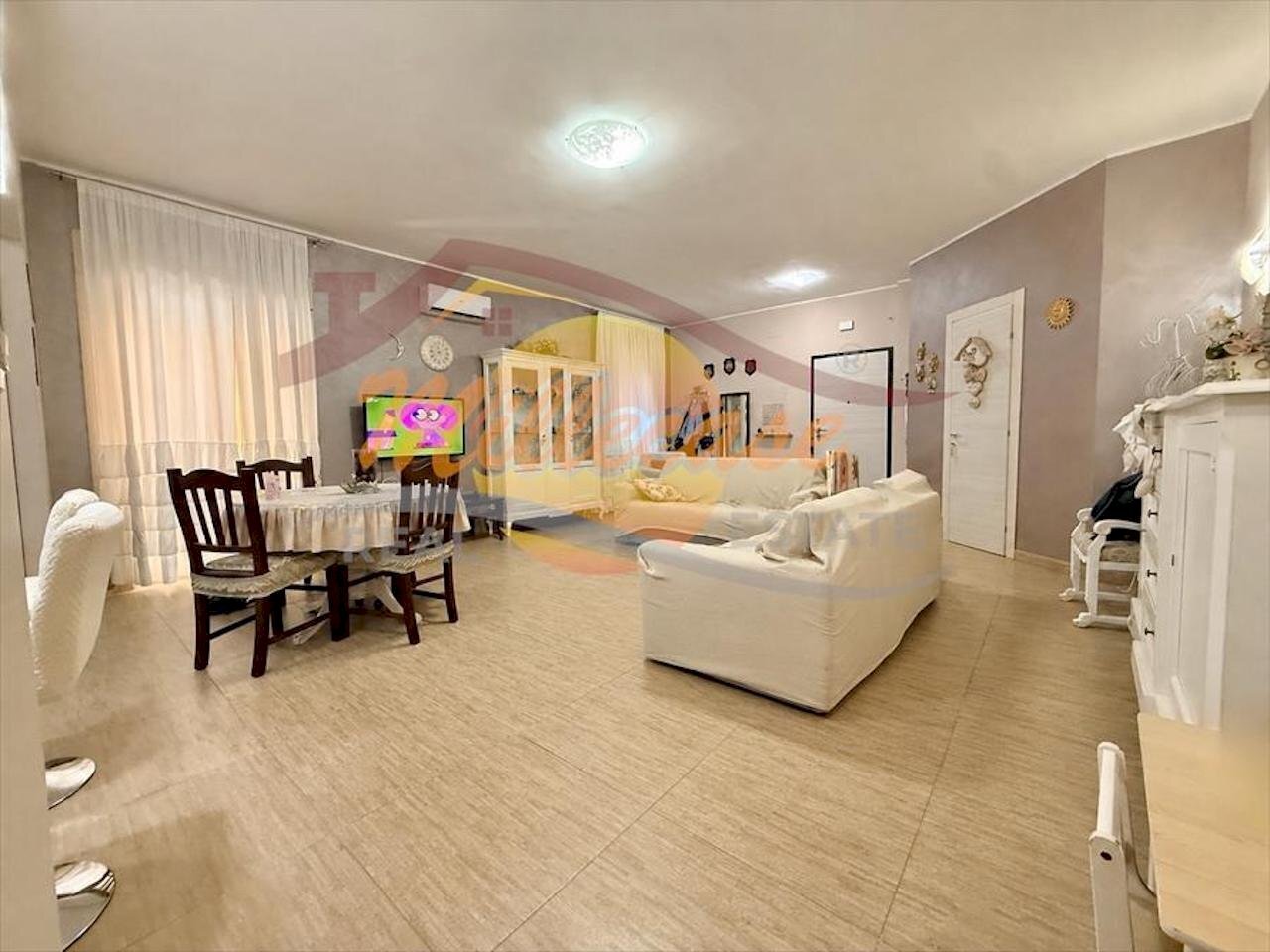 5f7a5fb8-b363-4299-b8cc-22772425dd95 - Appartamento Via Grottasanta, Siracusa - foto 2