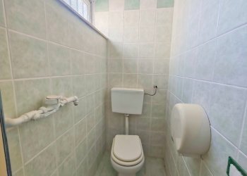 Locale - Commercial Premises Via Carlo Magno 20, Taranto - photo 12