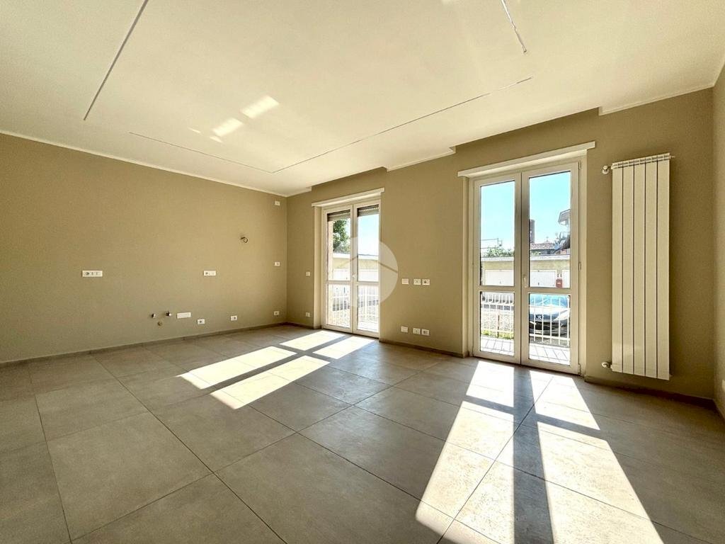 Four-room apartment Via palazzo, Airasca - photo 1