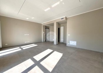 Four-room apartment Via palazzo, Airasca - photo 4