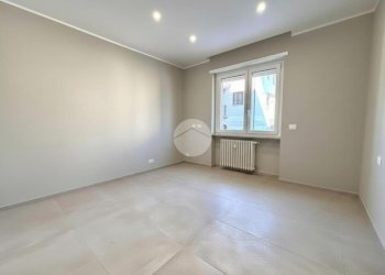 Four-room apartment Via palazzo, Airasca - photo 9