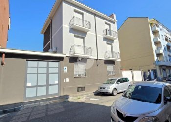 Three-room apartment Via san francesco d' assisi, Venaria Reale - photo 2
