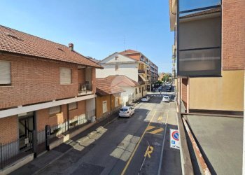 Three-room apartment Via san francesco d' assisi, Venaria Reale - photo 17